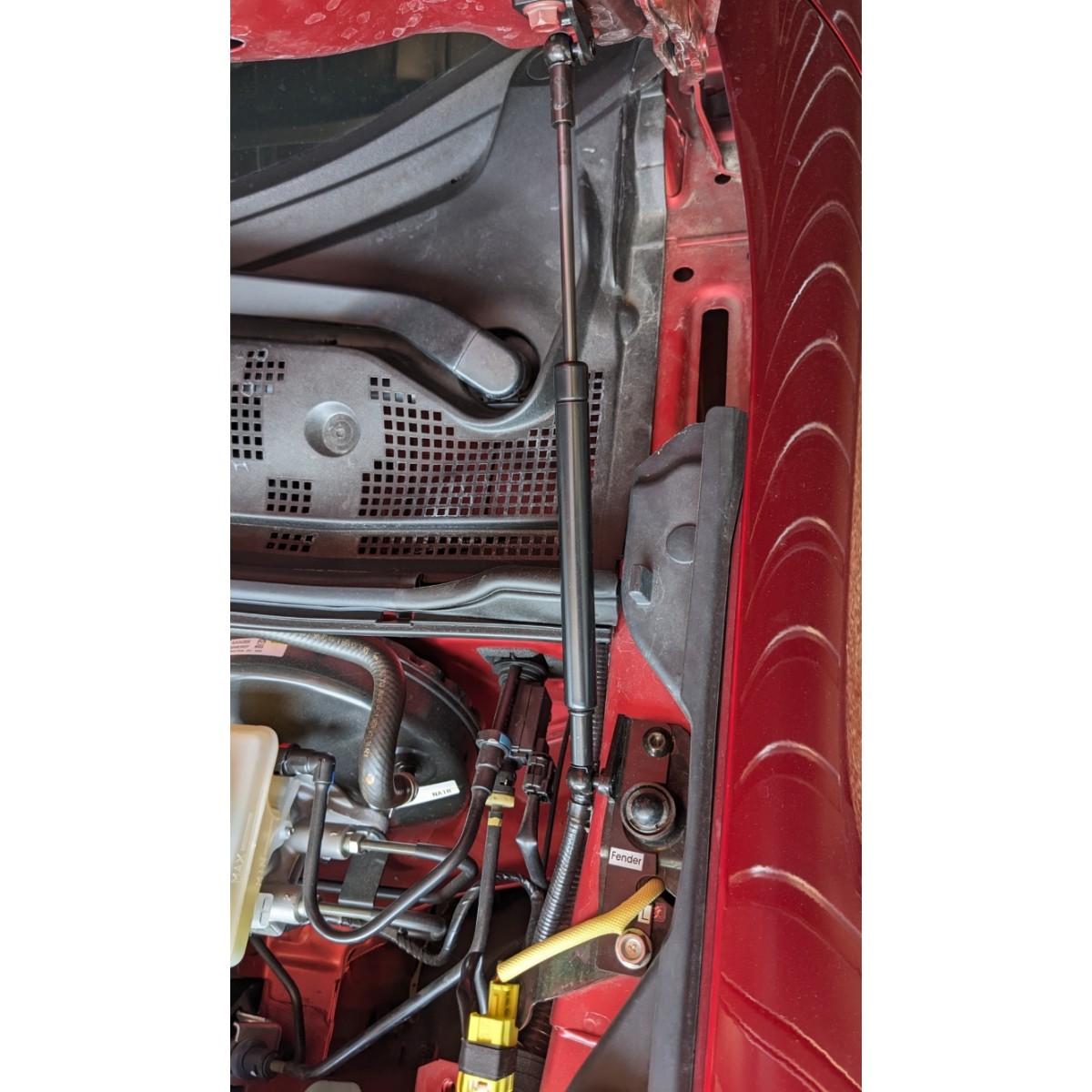MX5 ND Engine Bonnet Damper Support